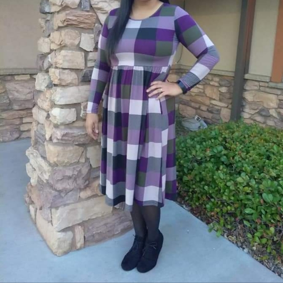 Long sleeve plaid dress with pockets - Picture 1 of 3